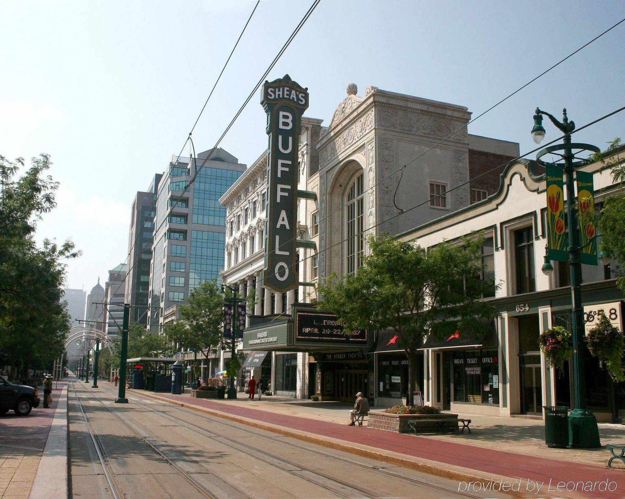 Wyndham Garden Buffalo Downtown Exterior photo