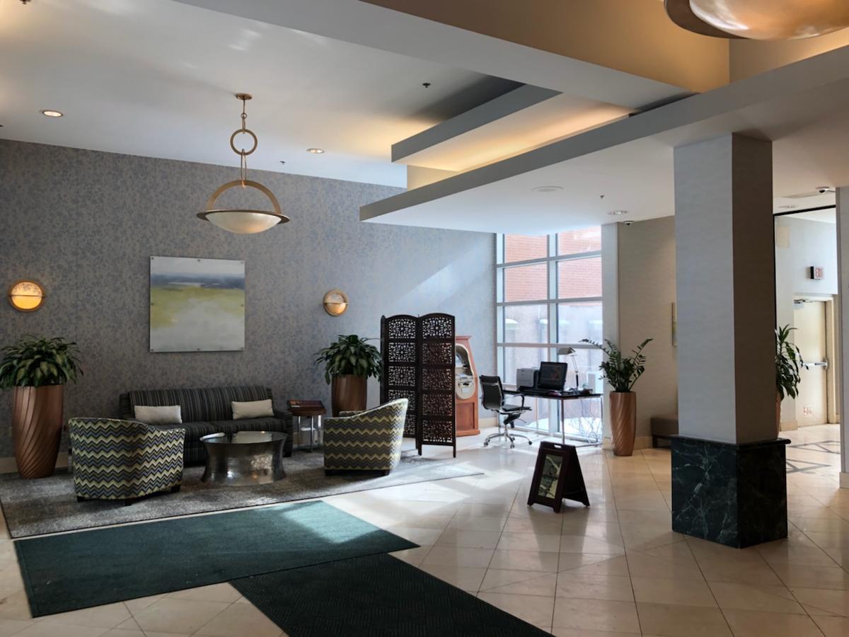 Wyndham Garden Buffalo Downtown Exterior photo