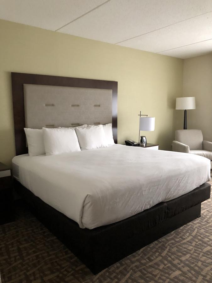 Wyndham Garden Buffalo Downtown Exterior photo